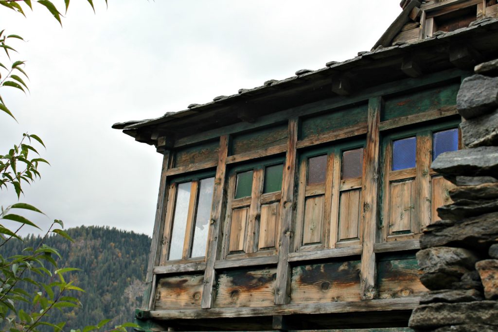 Old house , en route Kamru fort , Baspa valley , Kinnaur