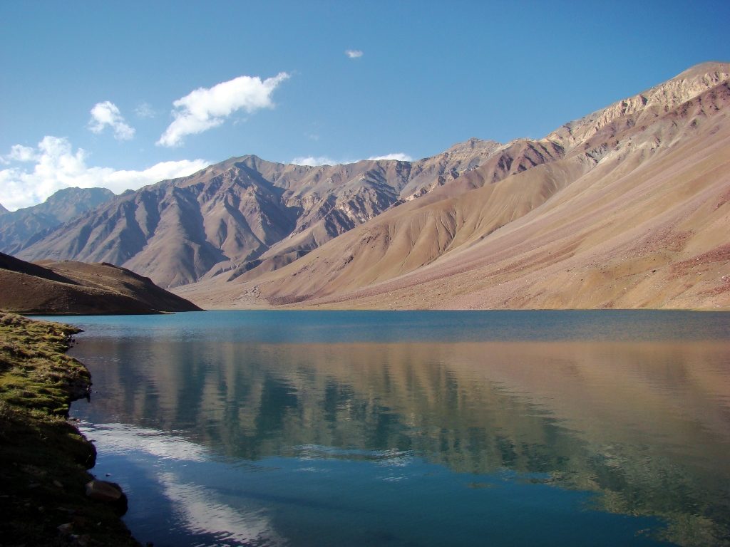 Azure waters of Chandratal Lake