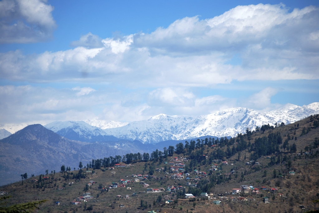 View of Garhwal Himalayas from Narkanda