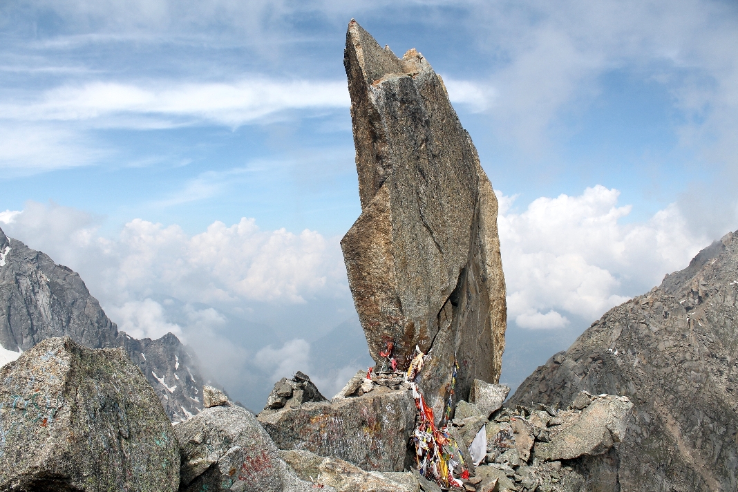 Kinnaur Kailash Shivling peak back face