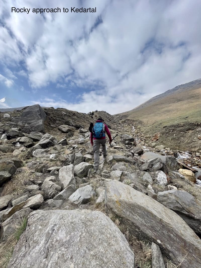 Hiking to Kedartal
