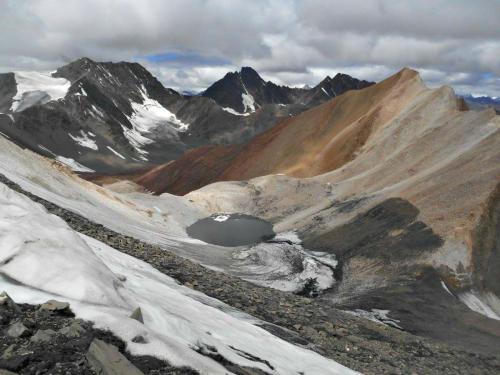 Approching the pass. Larsa we trek