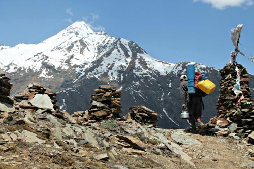 Crossing Charang Kanda , Kinner Kailash Parikrama trek
